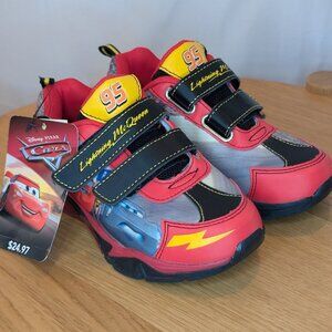 💜 2 for 30 💜 NWT Pixar Cars Lightning McQueen Velcro Shoes